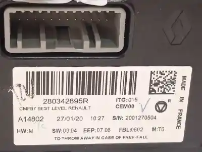 Peça sobressalente para automóvel em segunda mão display gps / multimídia por renault captur ii intens referências oem iam 280342895r  