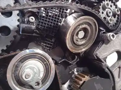 Автозапчасти б/у двигатель взорван за audi a4 avant (8k5) (2008) 2.0 16v tdi ссылки oem iam   