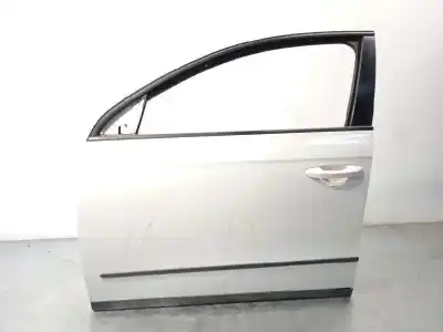 Recambio de automóvil de segunda mano de puerta delantera izquierda para volkswagen passat berlina (3c2) 2.0 tdi referencias oem iam 3c4831055j  