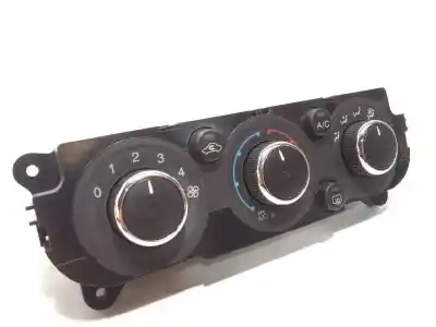 Peça sobressalente para automóvel em segunda mão COMANDO DE SOFAGEM (CHAUFFAGE / AR CONDICIONADO)  por FORD KA+ III (UK, FK)  Referências OEM IAM G1B519980AA 2038236 