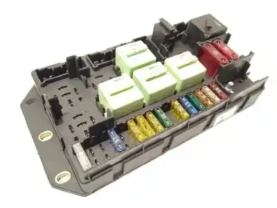 Автозапчасти б/у блок реле/предохранителей за land rover range rover (lm) 3.0 td6 ссылки oem iam yqe000350