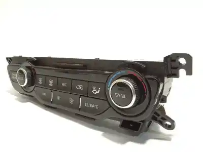 Recambio de automóvil de segunda mano de mando climatizador para kia niro i (de) 1.6 gdi hybrid referencias oem iam 97250g5330  97250g5330ca
