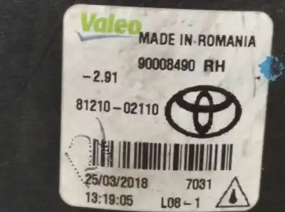 Автозапчасти б/у правая противотуманная фара за toyota auris 1.8 16v (híbrido) ссылки oem iam 8121002110  