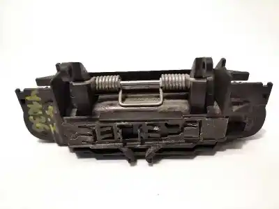 Pezzo di ricambio per auto di seconda mano maniglia esterna posteriore sinistra per audi a3 sportback (8p) 1.6 tdi riferimenti oem iam   