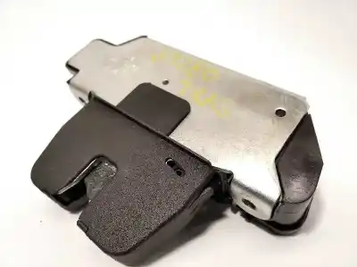 Pièce détachée automobile d'occasion coffre / serrure de porte pour peugeot 208 style références oem iam 9694648680  