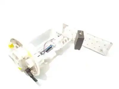 Pezzo di ricambio per auto di seconda mano POMPA DI BENZINA per TOYOTA YARIS  Riferimenti OEM IAM 777040D070  