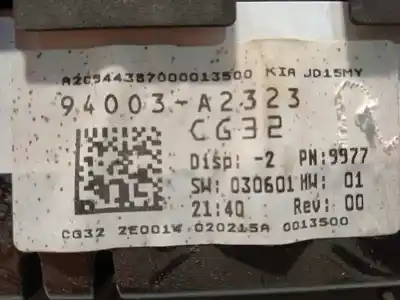 Peça sobressalente para automóvel em segunda mão quadrante por kia pro cee´d (jd) 1.4 crdi 90 referências oem iam 94003a2323 a2c54438700 