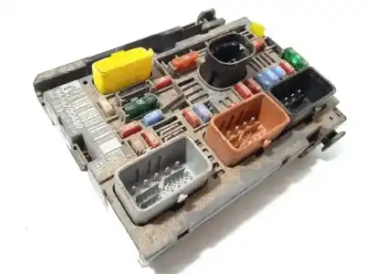 Second-hand car spare part fuse box unit for peugeot partner kombi premium oem iam references 9666700480  
