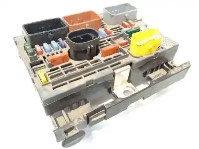 Second-hand car spare part fuse box unit for peugeot partner kombi premium oem iam references 9666700480  