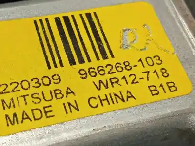 Second-hand car spare part driver left window regulator for lynk & co 01 phev oem iam references 8893474176  