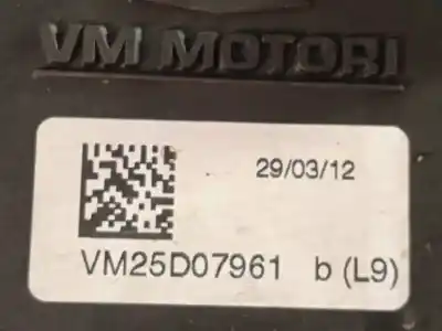 Pièce détachée automobile d'occasion moteur complet pour lancia voyager (404) gold références oem iam vm25d  