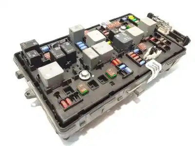 Second-hand car spare part fuse box unit for chevrolet cruze (j300) 2.0 cdi oem iam references 13255300 96982039 