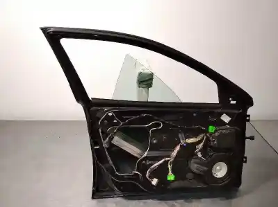 Recambio de automóvil de segunda mano de puerta delantera izquierda para volvo s60 berlina 2.4 d referencias oem iam 30796486  