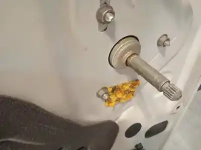 Pezzo di ricambio per auto di seconda mano porta posteriore sinistra per citroen c3 picasso live edition riferimenti oem iam 9006q3  