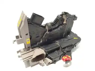 Автозапчасти б/у замок передней правой двери за kia ceed (cd) 1.4 t-gdi ссылки oem iam 81320j7000  