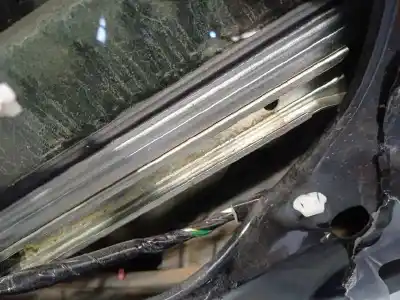 İkinci el araba yedek parçası arka sol kapi için suzuki swift azg (nz) glx oem iam referansları 6800468l01  