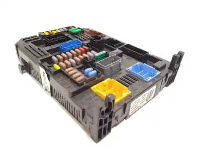 Second-hand car spare part fuse box unit for citroen c4 picasso * oem iam references 9819851380 1663368880 28550133