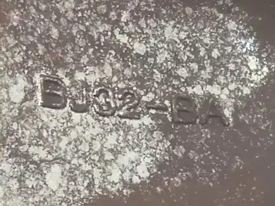 Автозапчастина б/у шина для land rover range rover evoque (l538) 2.2 d 4x4 посилання на oem iam bj32ba lr024422 bj321007ba