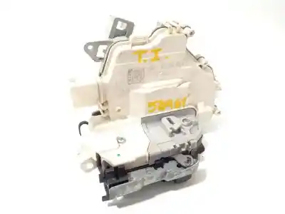 Автозапчастина б/у замок дверей заднього лівого для audi q3 (8ug) attraction quattro посилання на oem iam 4g0839015c  