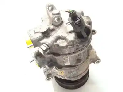 Автозапчастина б/у компресор кондиционера для audi q3 (8ug) attraction quattro посилання на oem iam 5q0816803  