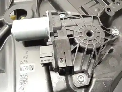 Recambio de automóvil de segunda mano de elevalunas trasero izquierdo para mercedes clase c (w205) familiar c 220 t cdi bluetec edition 1 (205.204) referencias oem iam a2057307904 a2059060301 2057307904