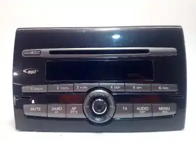 Pezzo di ricambio per auto di seconda mano impianto audio / radio cd per fiat bravo ii (198_) 1.4 (198axa1b) riferimenti oem iam 735515910
