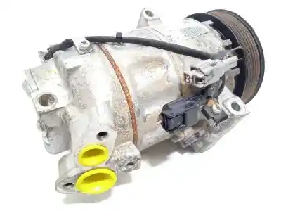Pezzo di ricambio per auto di seconda mano COMPRESSORE ARIA CONDIZIONATA per RENAULT CAPTUR  Riferimenti OEM IAM 926000734R  