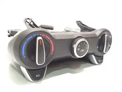 Peça sobressalente para automóvel em segunda mão comando de sofagem (chauffage / ar condicionado)  por kia stonic (ybcuv) 1.2 cat 84 cv / 62 kw referências oem iam 97250h8120lef