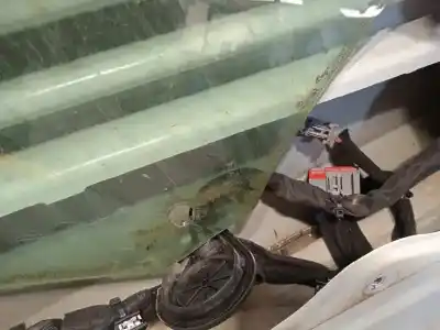 Peça sobressalente para automóvel em segunda mão porta do automóvel traseira esquerda por volvo v40 2.0 cat referências oem iam 32321999 31278442 