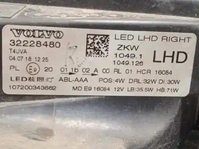 Tweedehands auto-onderdeel rechts koplamp voor volvo v40 2.0 cat oem iam-referenties 32228480 31467073 