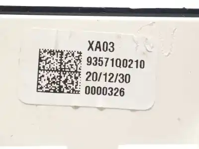 Peça sobressalente para automóvel em segunda mão botão / interruptor elevador vidro dianteiro esquerdo por hyundai i20´20 ( bc3/bi3desde 08/20 ) 1.2 referências oem iam 93571q0210  93571q02104x