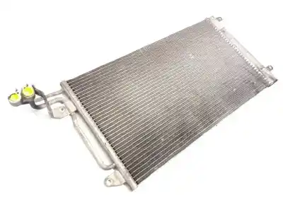 Recambio de automóvil de segunda mano de condensador / radiador aire acondicionado para volkswagen polo (6r1) 1.2 tdi referencias oem iam 6r0820411d