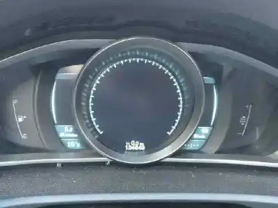 Автозапчасти б/у приборная доска за volvo v40 1.6 diesel cat ссылки oem iam 31376803 36011270 36011271