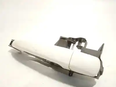 Recambio de automóvil de segunda mano de maneta exterior trasera izquierda para peugeot 5008 access referencias oem iam   
