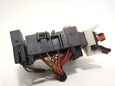 Second-hand car spare part fuse box unit for skoda octavia lim. (nx3) 2.0 tdi oem iam references 5wa937615  