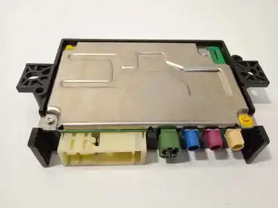 Recambio de automóvil de segunda mano de modulo electronico para mercedes clase c cabrio (bm 205) (6.2016->) c 200 (205.442) referencias oem iam a2139003617  