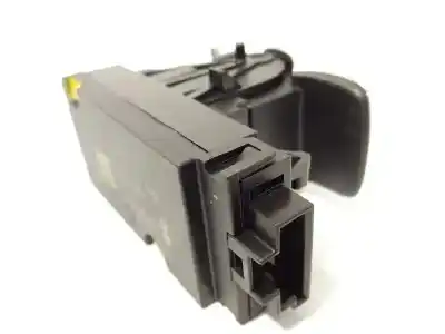 Recambio de automóvil de segunda mano de interruptor para mercedes clase c cabrio (bm 205) (6.2016->) c 200 (205.442) referencias oem iam a2059056603 2059056603 