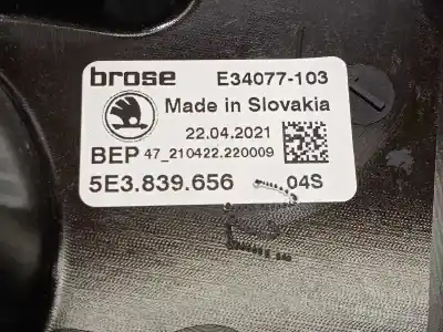 Автозапчастина б/у регулятор скла заднього правого для skoda octavia lim. (nx3) 2.0 tdi посилання на oem iam 5e3839656 5q0959802 