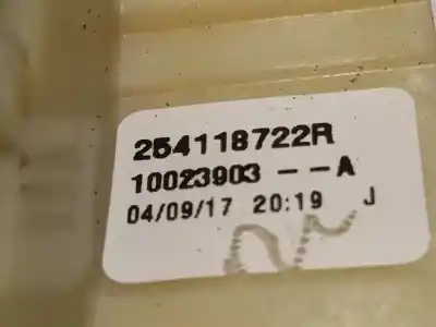 Автозапчасти б/у выключатель левого переднего окна за renault captur i (j5_, h5_) 1.5 dci 110 ссылки oem iam 254118722r  