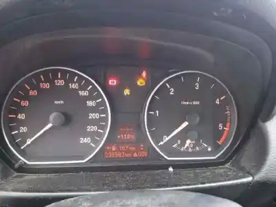 Peça sobressalente para automóvel em segunda mão quadrante por bmw serie 1 berlina (e81/e87) 118d referências oem iam 9166821 102495284 62109166821