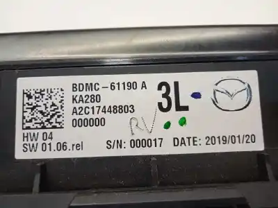 Peça sobressalente para automóvel em segunda mão comando de sofagem (chauffage / ar condicionado) por mazda 3 berlina (bp) evolution referências oem iam bdmc61190a a2c17448803 
