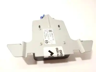 Peça sobressalente para automóvel em segunda mão antena por mazda 3 berlina (bp) evolution referências oem iam bdmd66t30  