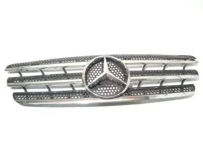 Peça sobressalente para automóvel em segunda mão grelha frontal por mercedes-benz clase m (w163) 400 cdi (163.128) referências oem iam a1638800185 a1638801085 