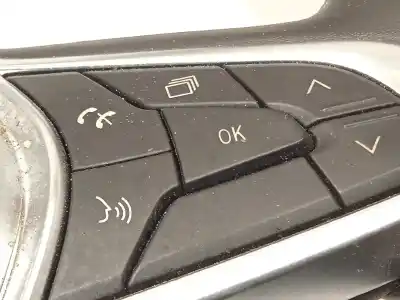 Second-hand car spare part steering wheel for renault clio v 1.0 tce bivalent. gasolina / gpl oem iam references 484002607r  