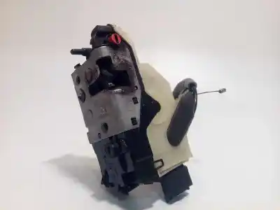 Peça sobressalente para automóvel em segunda mão fechadura da porta traseira esquerda por peugeot 208 active referências oem iam 9688080880