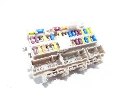 Peça sobressalente para automóvel em segunda mão caixa de fusíveis e relés por renault kadjar (ha_, hl_) 1.2 tce 130 referências oem iam 243808901r