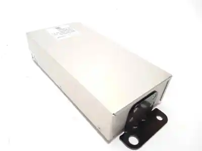 Second-hand car spare part electronic module for land rover evoque pure oem iam references bj3214b526af  lr025885