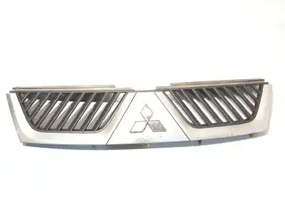 Автозапчастина б/у передня решіта для mitsubishi outlander (cw0) 2.0 di-d cat посилання на oem iam 7450a037zz 7450a038 7450a037ha