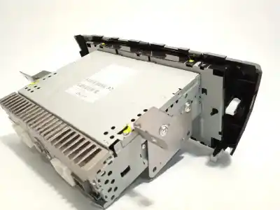 Автозапчастина б/у аудіо система / радіо cd для mitsubishi space star (a00) 1.2 посилання на oem iam 8701a621  8701a621xb