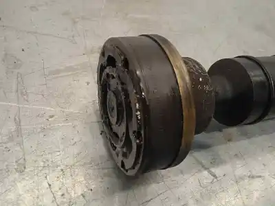 Second-hand car spare part center transmission for audi a4 avant (8e) 2.5 tdi quattro (132kw) oem iam references 8e0521101d  